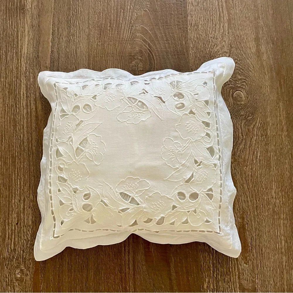White Floral Lace Pillow 15/16 inches